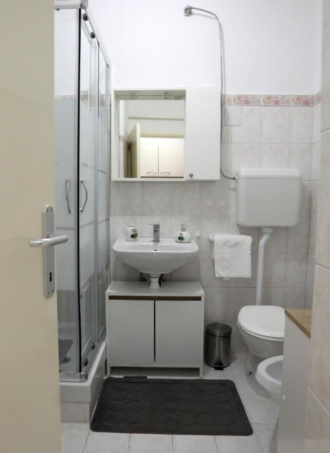 App Karla Apartment Pula Ngoại thất bức ảnh